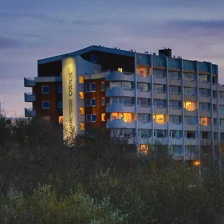 Lord Nelson 614 Apartment